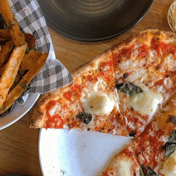 A Pizza And Wine Experience At Pizza Bar Geelong West - We Wander
