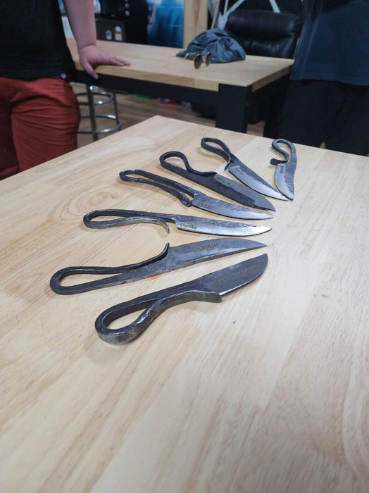 Beginner Blacksmith Blade Classes - Brisbane - We Wander