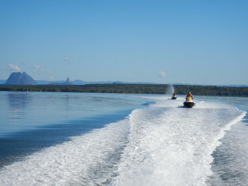 'Glasshouse Twister' Jet Ski Hire And Ride - We Wander