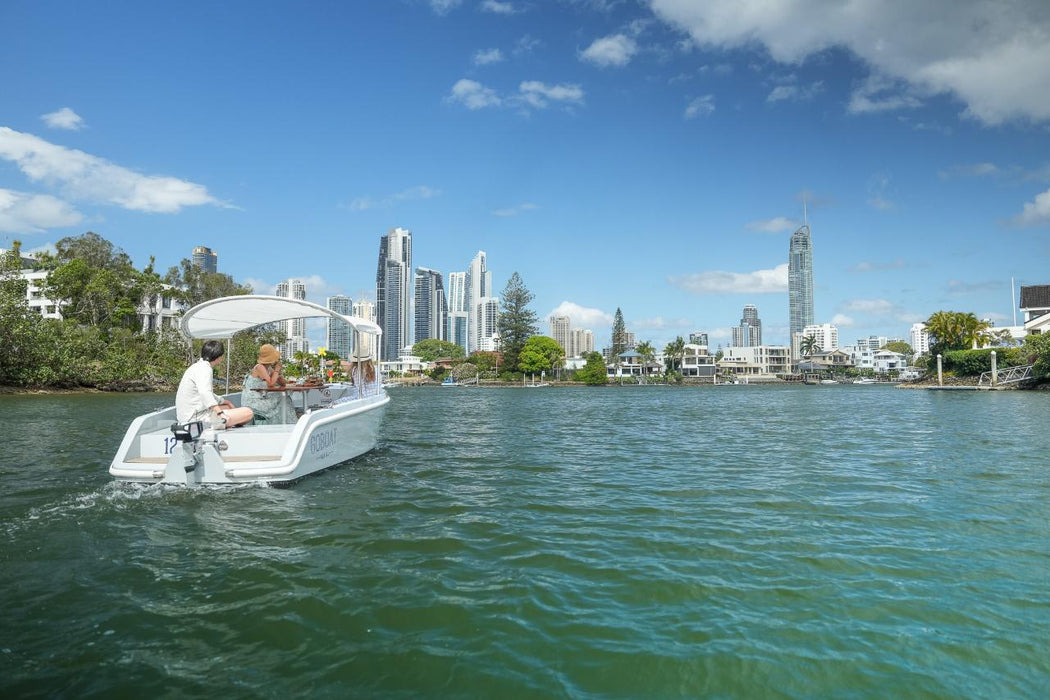 Goboat Gold Coast - 3 Hour Electric Picnic Boat Hire (Up To 8 People) - We Wander