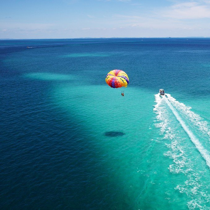 Parasailing In Moreton Island - We Wander