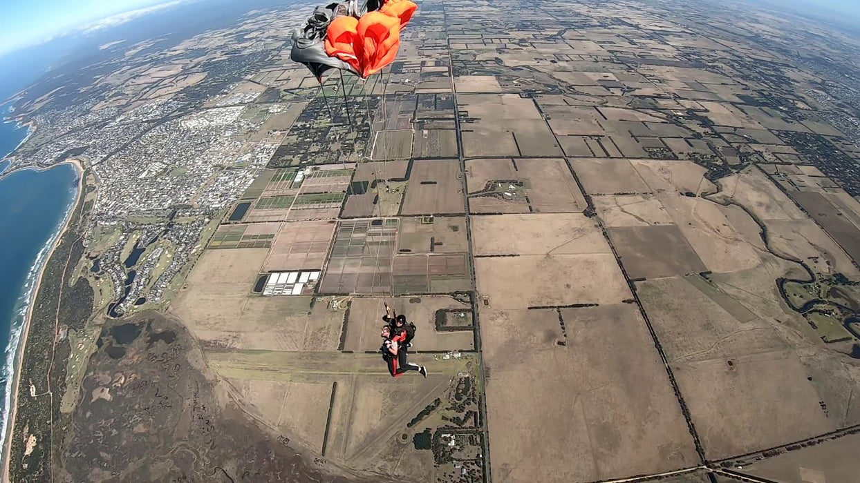 Tandem Skydive Up To 12,000Ft Weekend - We Wander